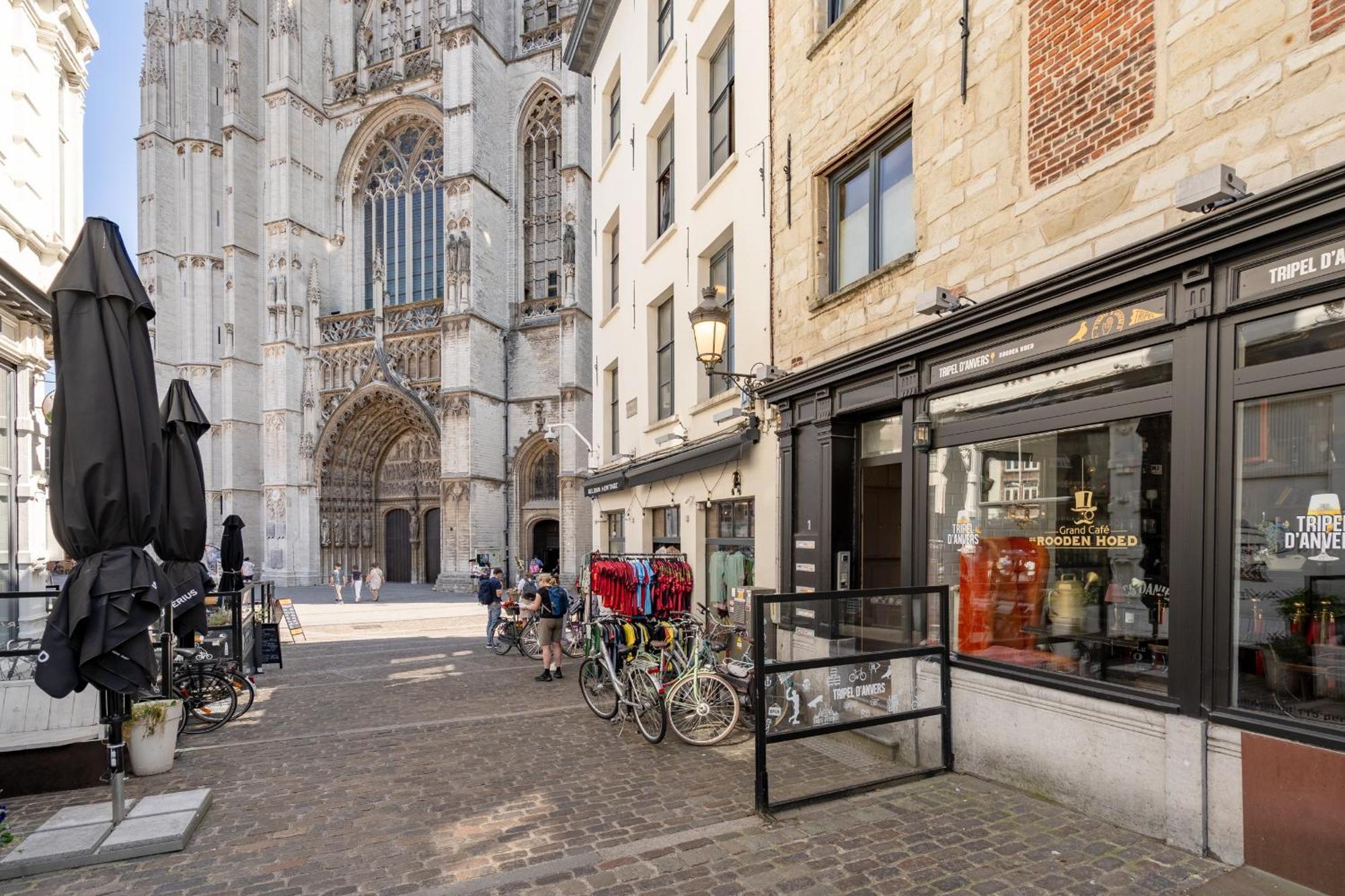 Tempel Triplex & Duplex At Historic Heart Of Antwerp Lägenhet Exteriör bild